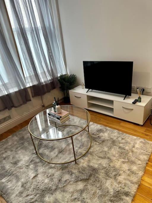 Amazing 2Bed2Bath Edgeware Apartment London Ngoại thất bức ảnh